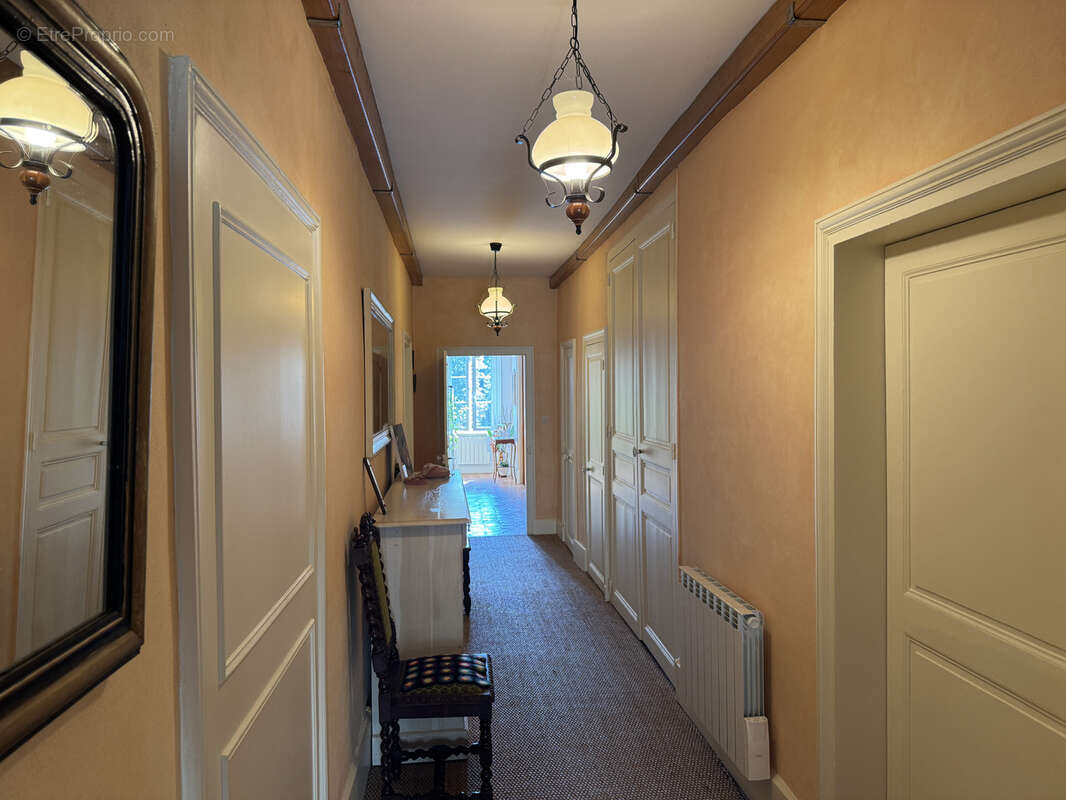 Appartement à CORBIGNY