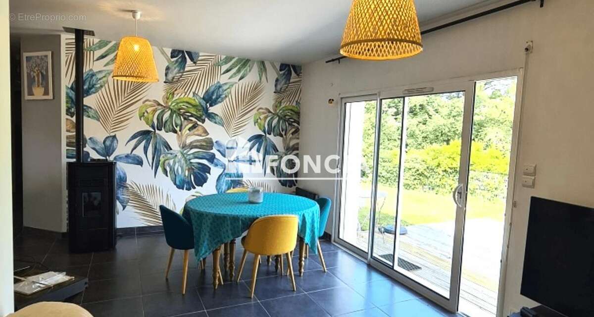 Maison à SAINTE-FOY