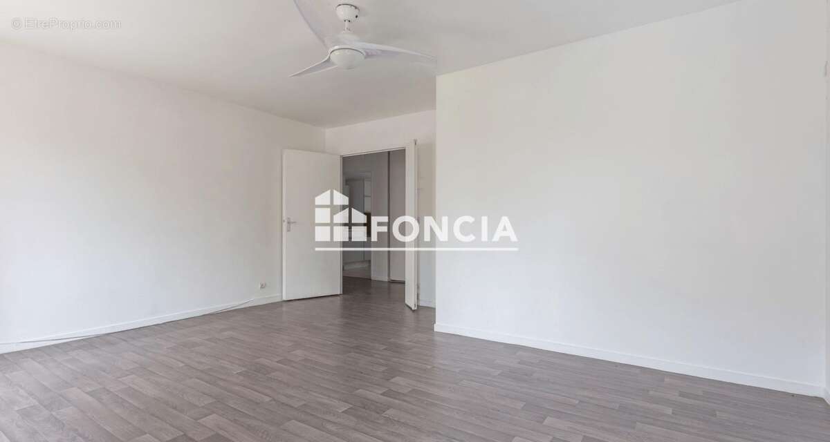 Appartement à JUVISY-SUR-ORGE