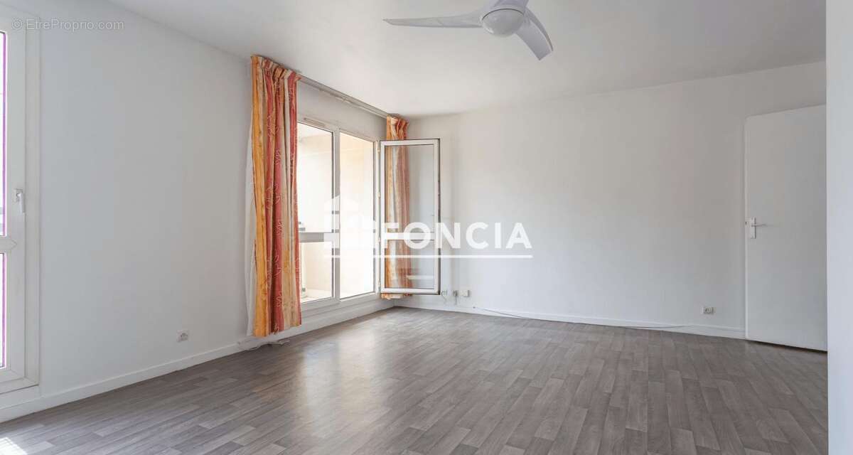 Appartement à JUVISY-SUR-ORGE