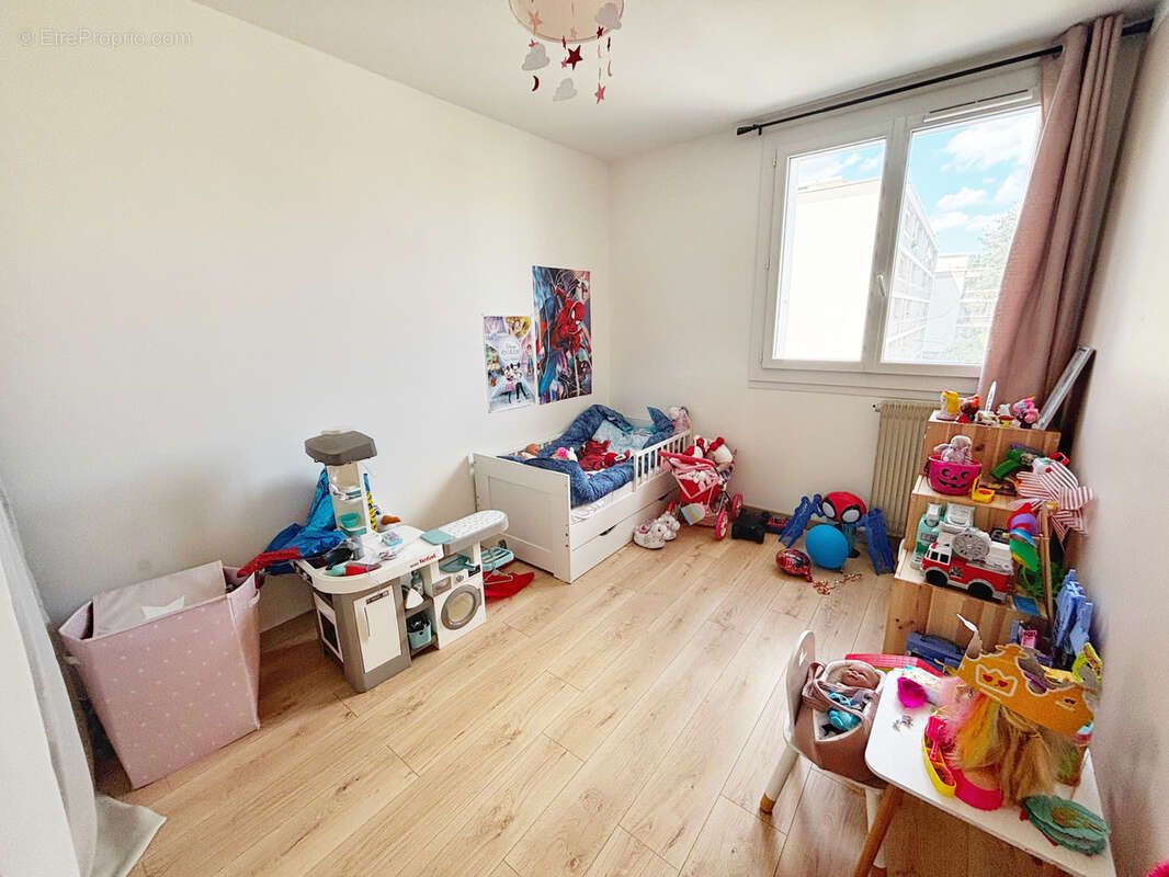 Appartement à OULLINS