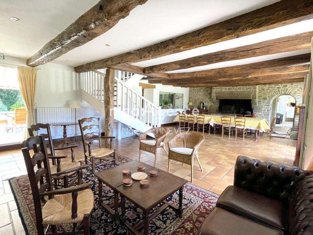 Maison à MINIAC-MORVAN