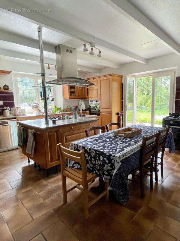 Maison à MINIAC-MORVAN