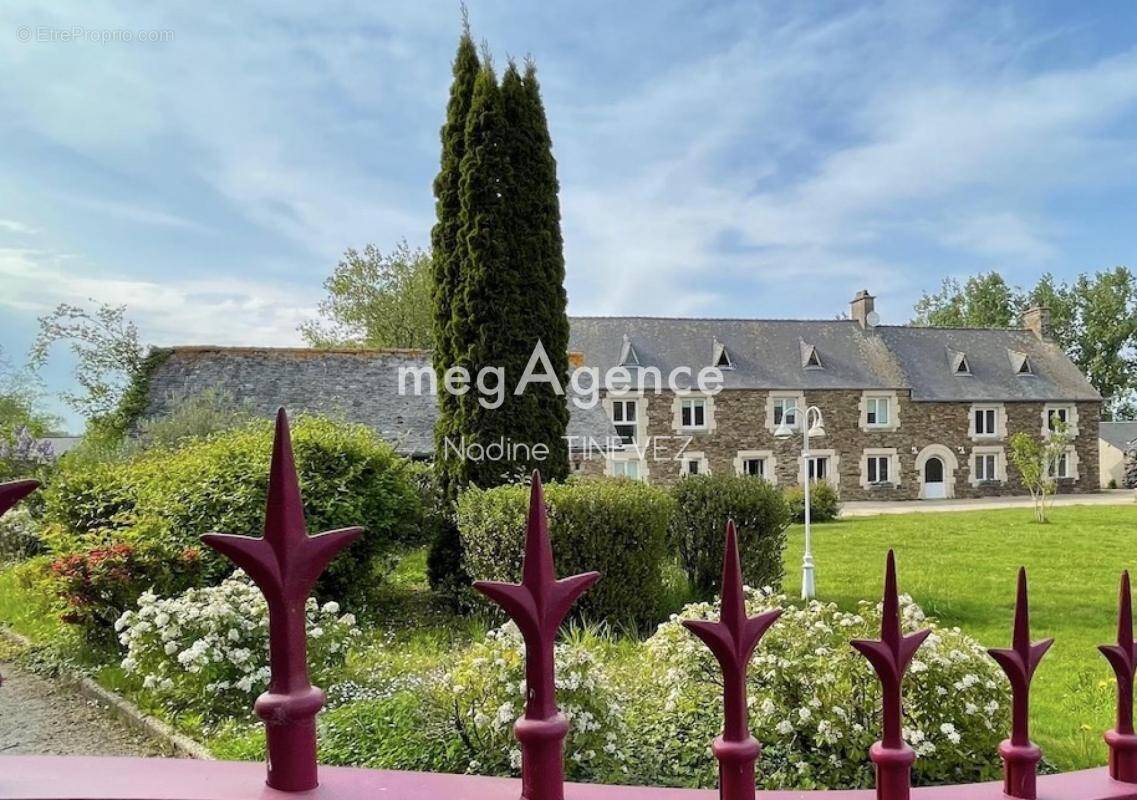 Maison à MINIAC-MORVAN