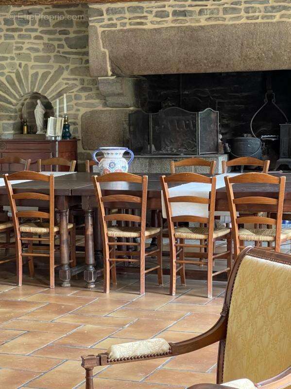 Maison à MINIAC-MORVAN