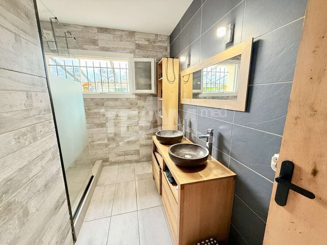 Maison à FRONTIGNAN