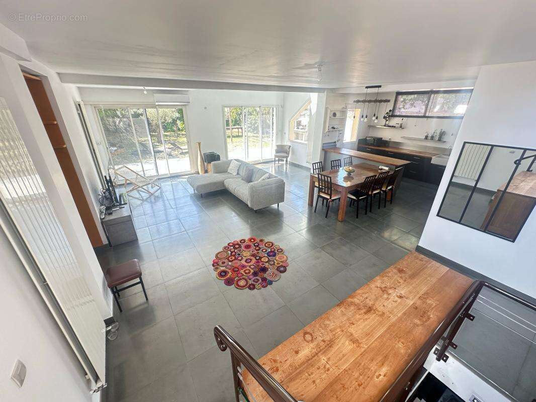 Maison à SAINT-MAUR-DES-FOSSES