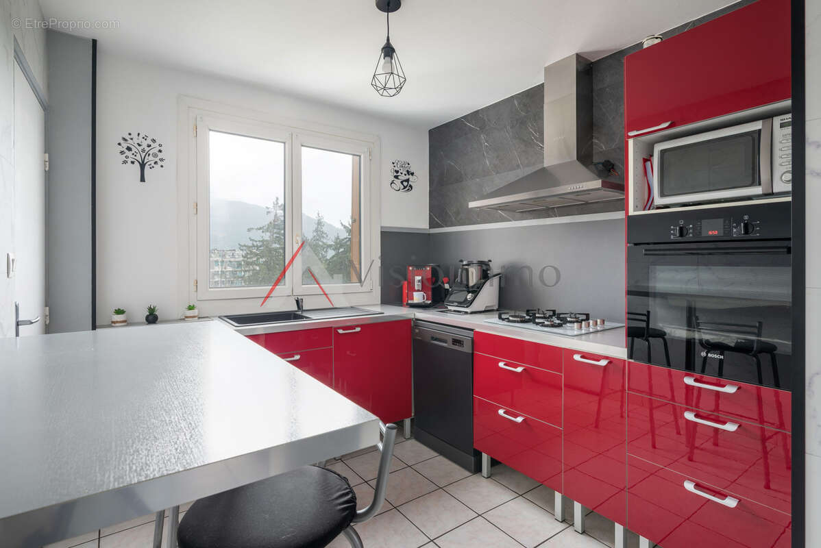 Appartement à FONTAINE