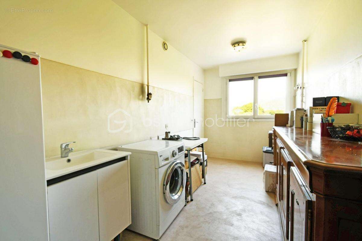 Appartement à MARSEILLE-9E
