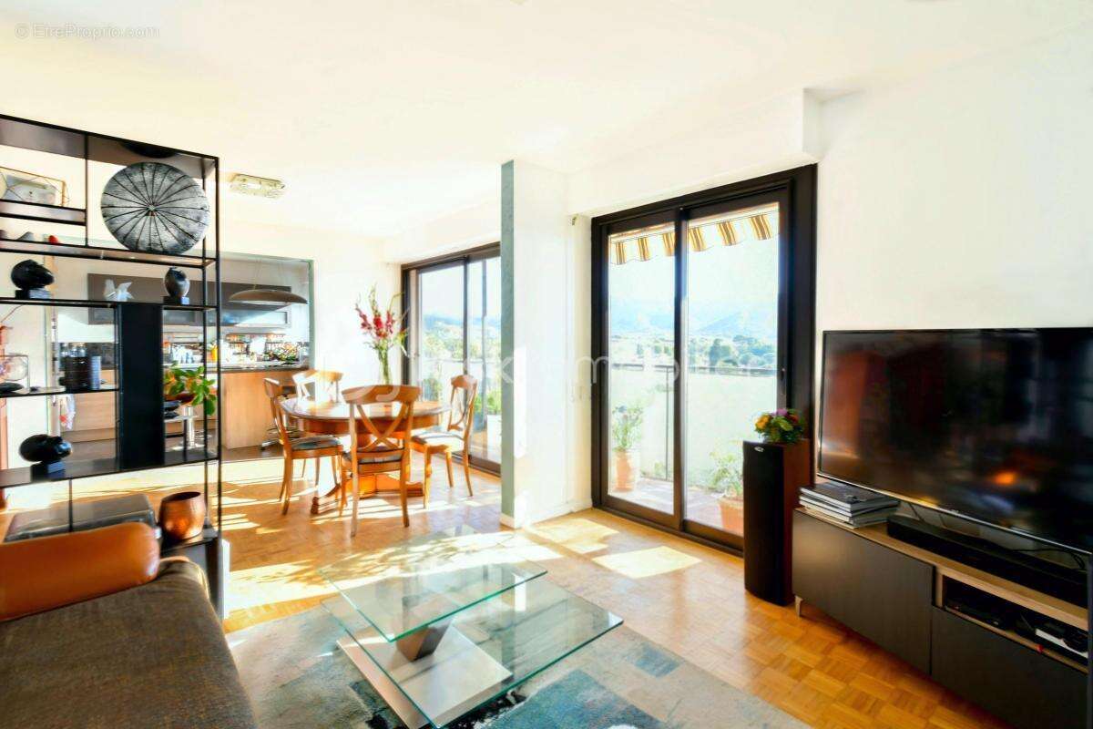 Appartement à MARSEILLE-9E