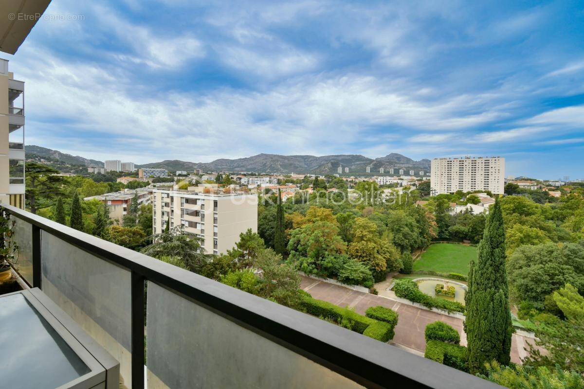 Appartement à MARSEILLE-9E