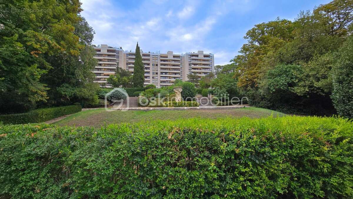 Appartement à MARSEILLE-9E