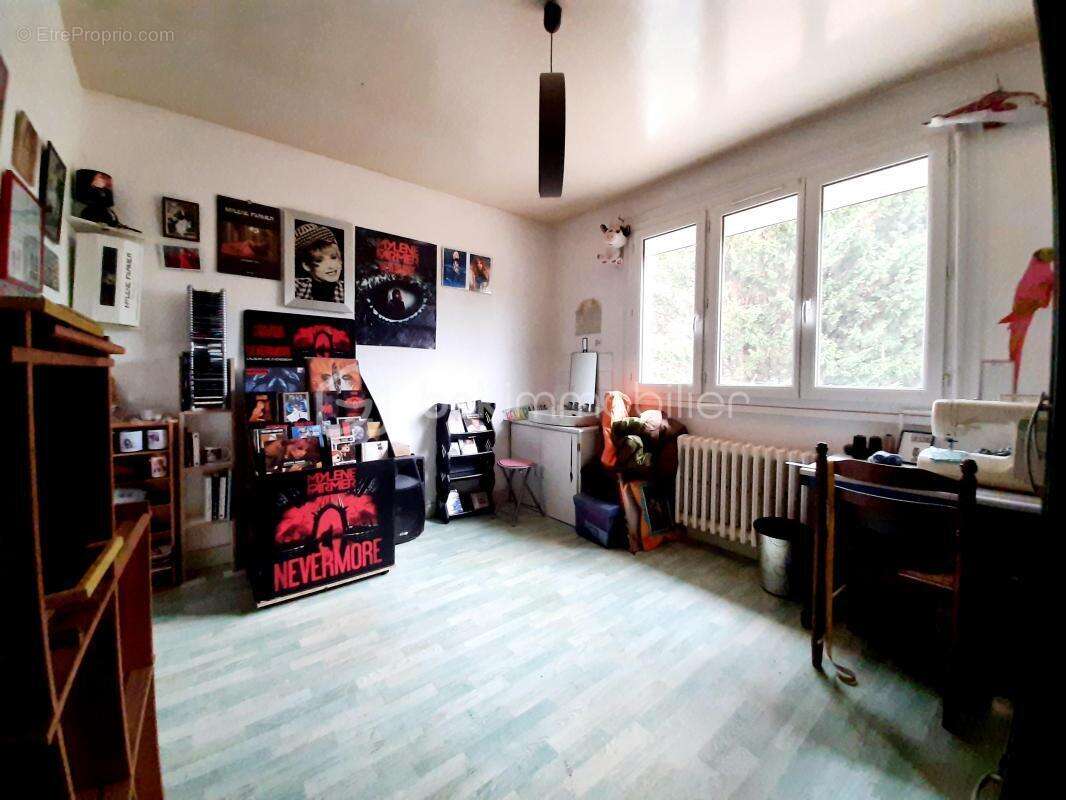 Maison à COGNAC-LA-FORET