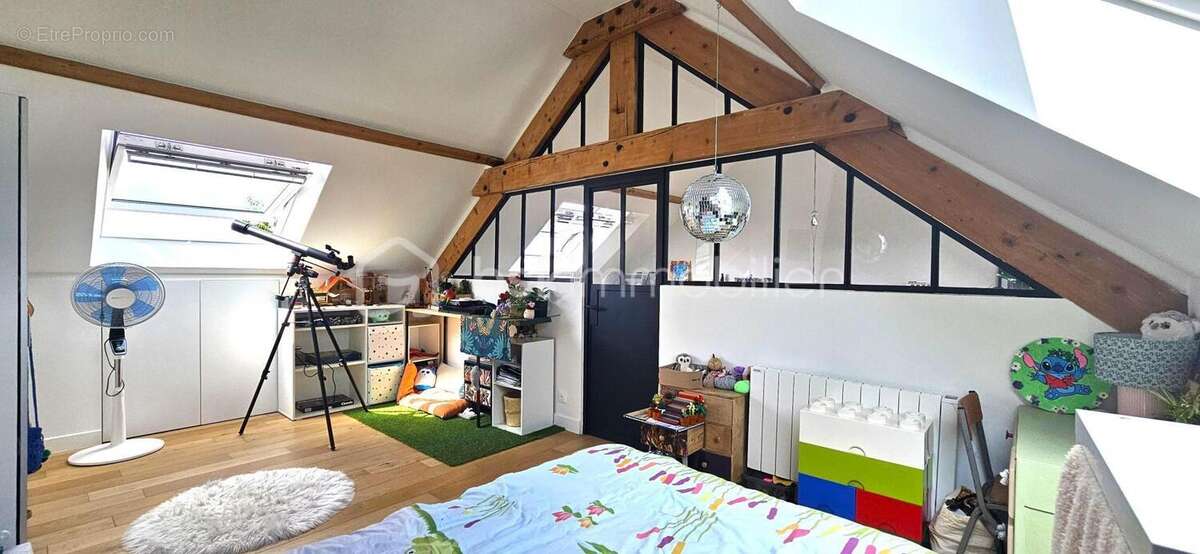 Maison à PONTAULT-COMBAULT