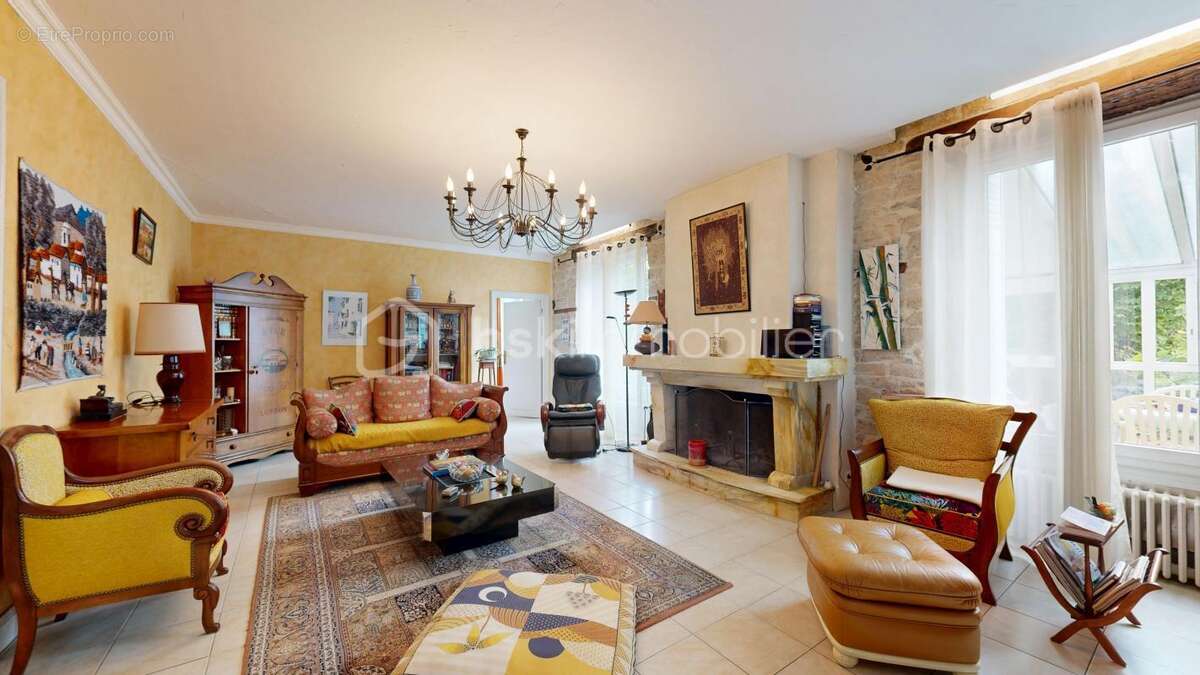 Maison à CRESSENSAC