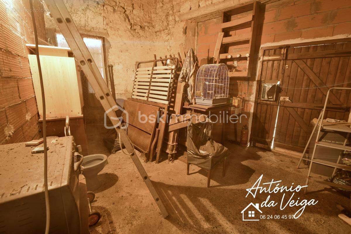 Maison à COURRENSAN