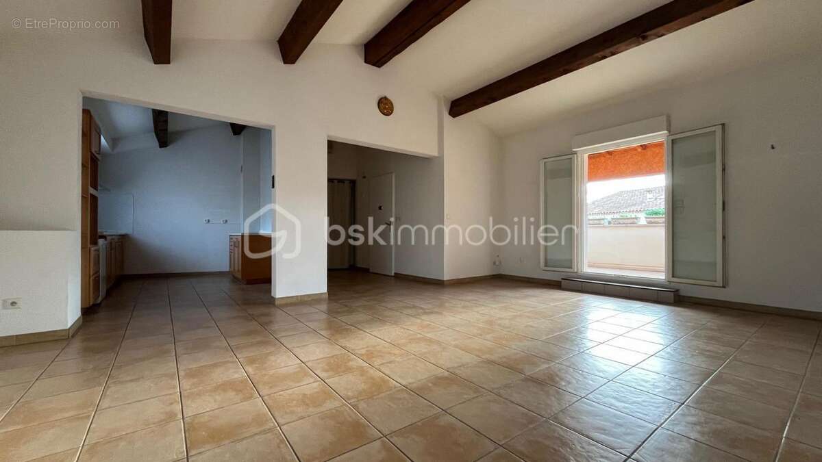 Appartement à UZES