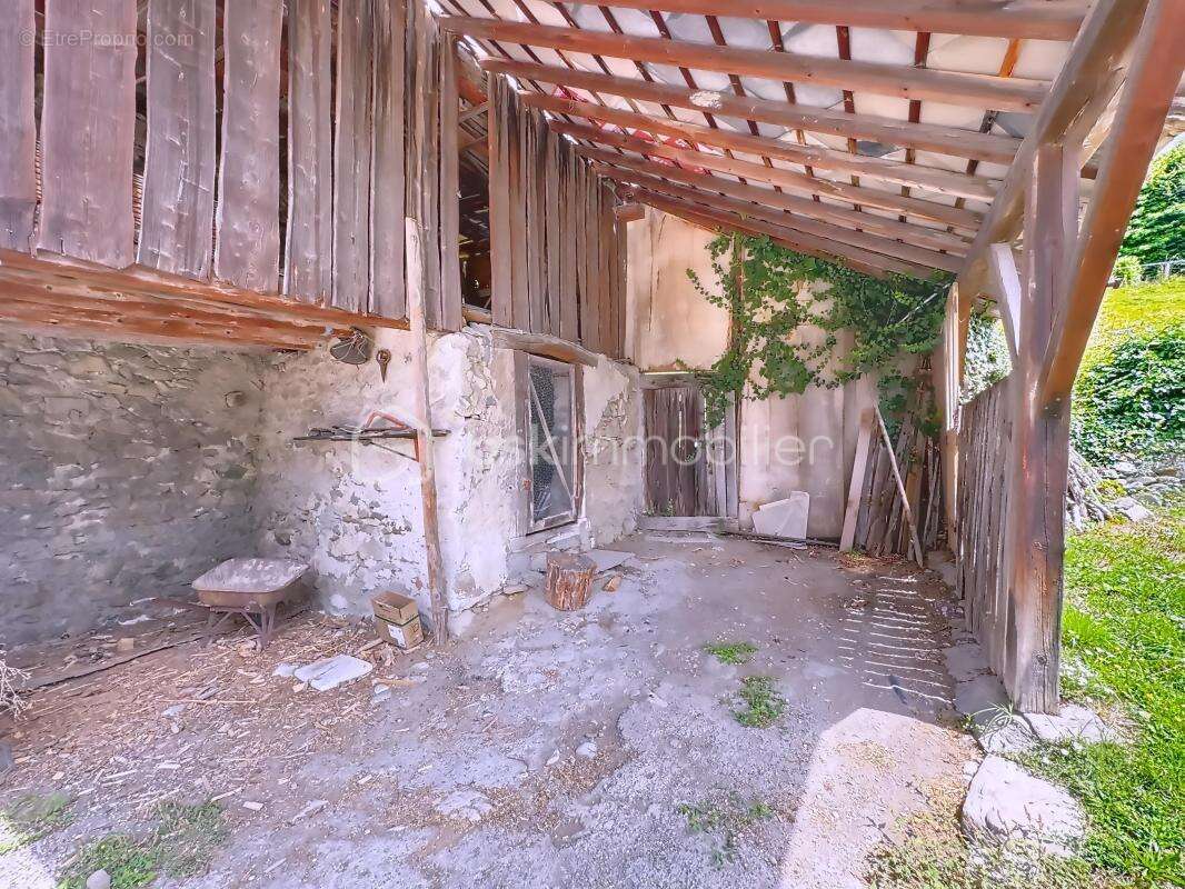 Maison à SAINT-MARTIN-D&#039;URIAGE