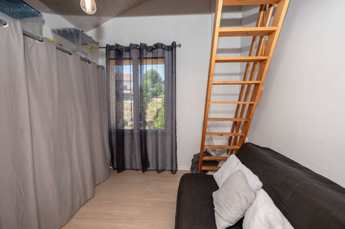 Autre à LABERGEMENT-SAINTE-MARIE