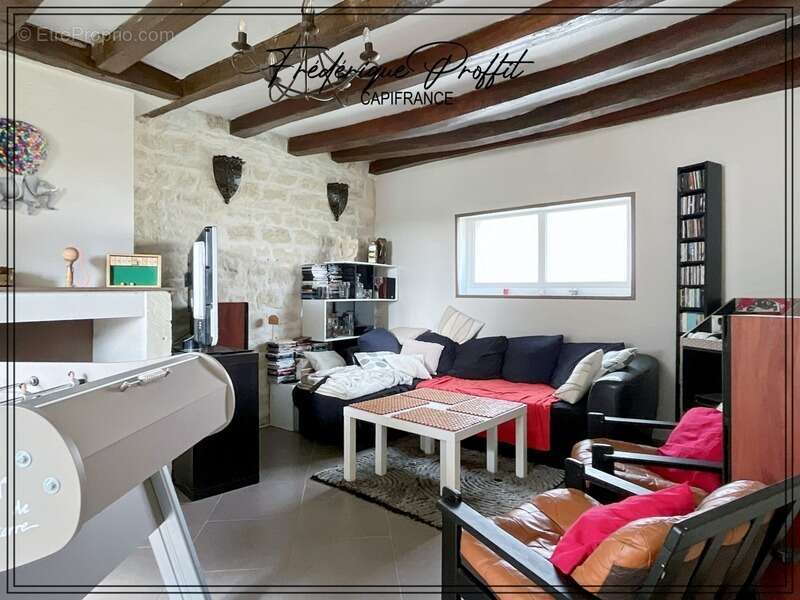 Maison à CIRES-LES-MELLO