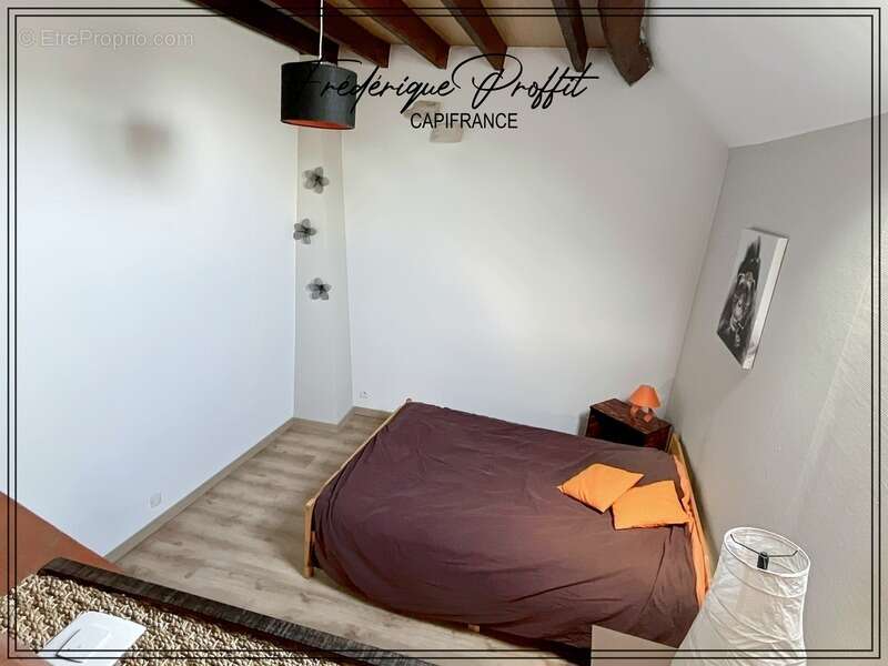 Maison à CIRES-LES-MELLO