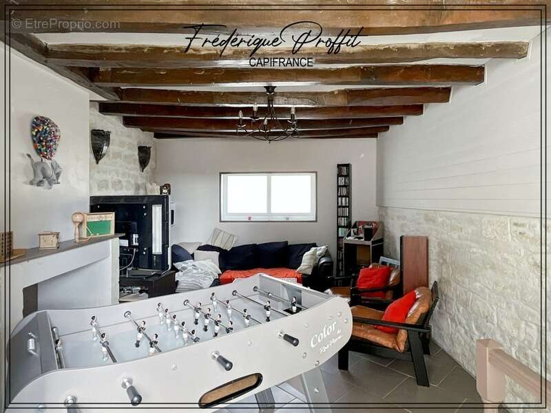 Maison à CIRES-LES-MELLO