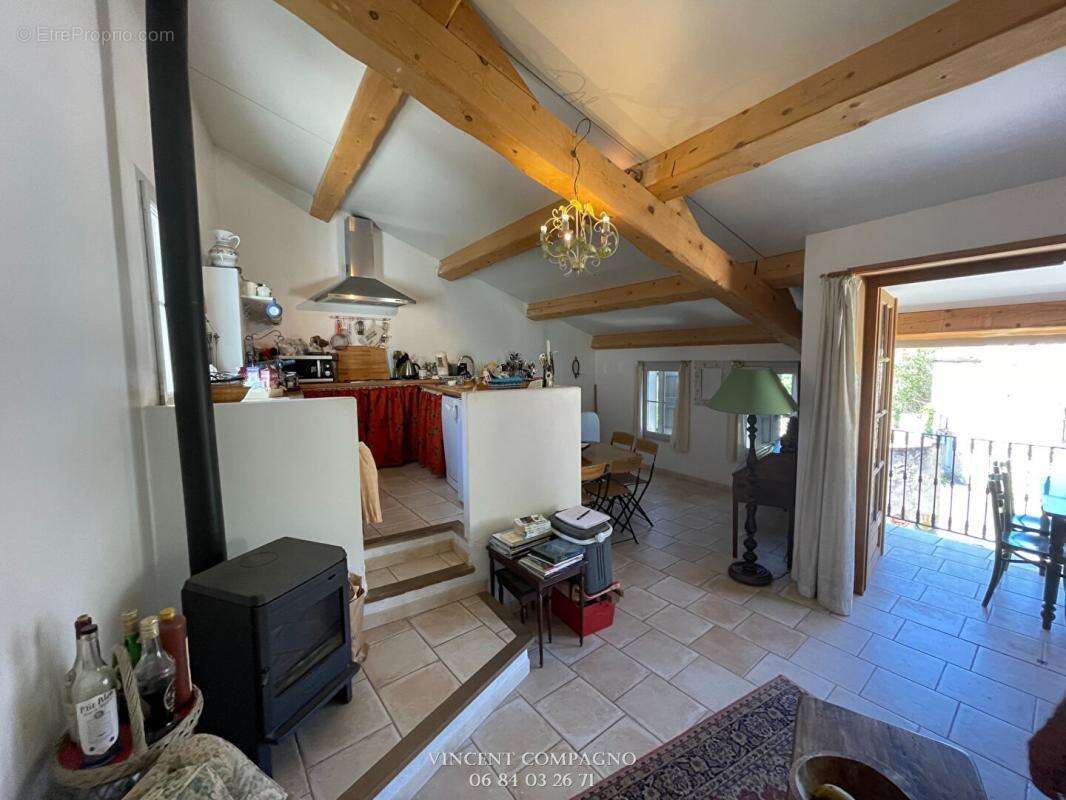 Maison à ESPARRON-DE-VERDON