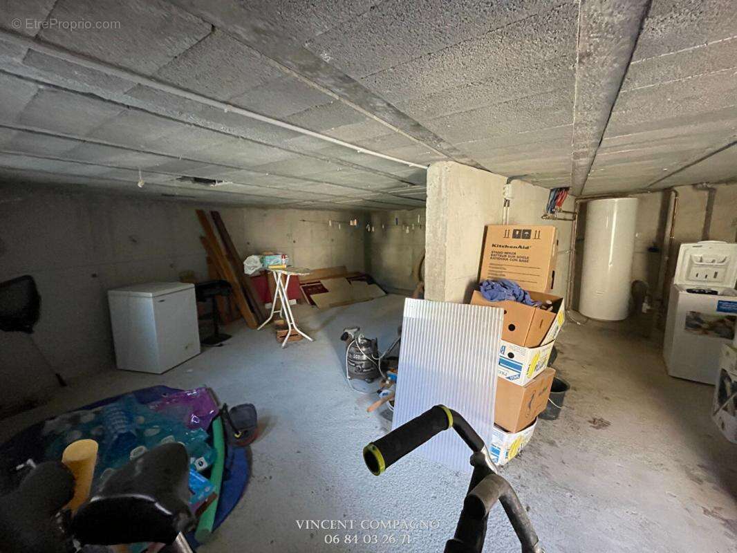 Maison à ESPARRON-DE-VERDON