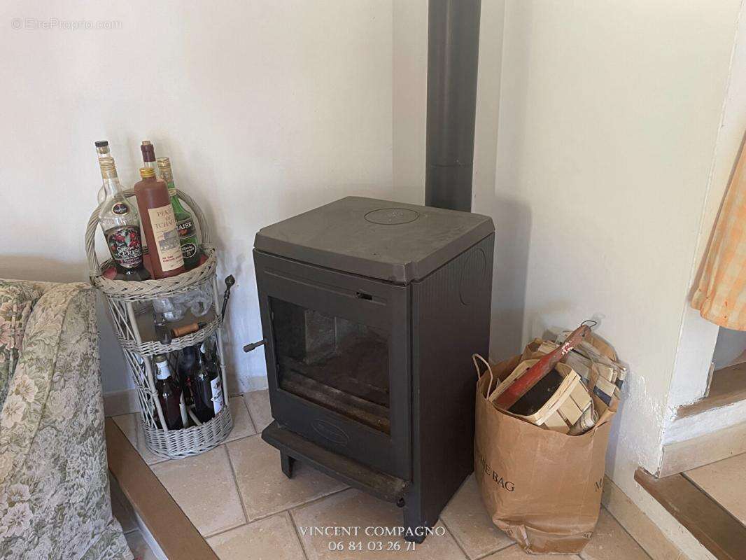 Maison à ESPARRON-DE-VERDON