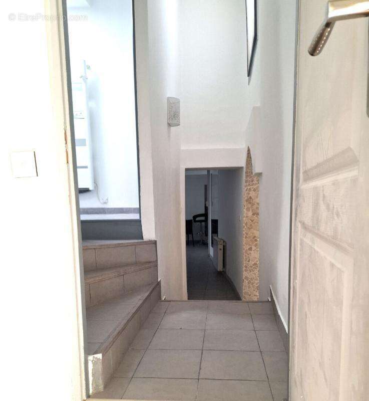 Appartement à FORCALQUIER