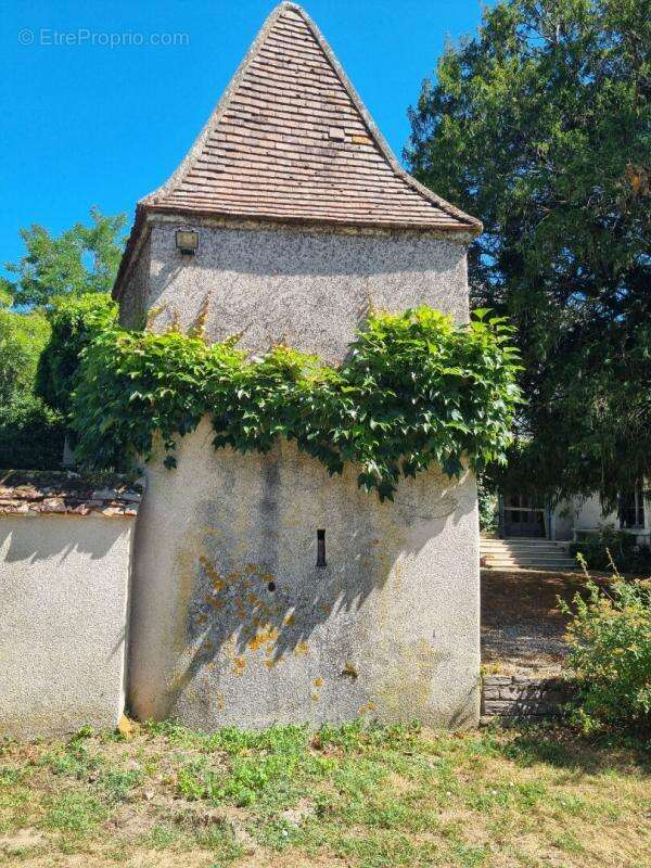 Maison à CHATEAUNEUF-SUR-CHER