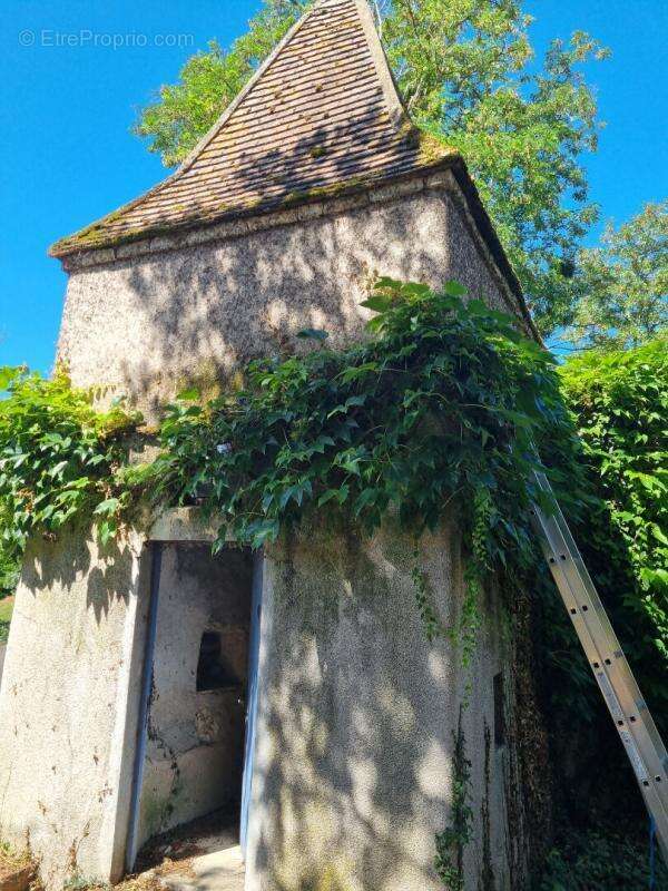 Maison à CHATEAUNEUF-SUR-CHER