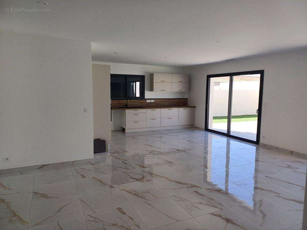 Maison à SAINT-MARCEL-SUR-AUDE