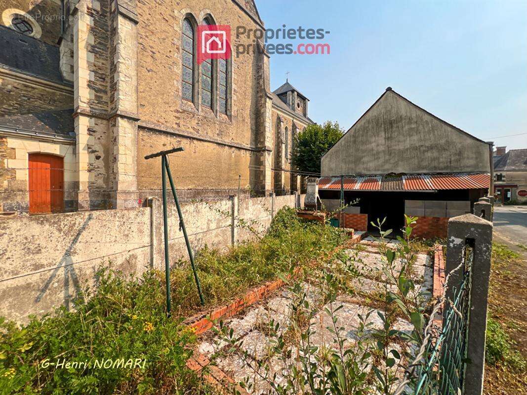 Maison à JUIGNE-DES-MOUTIERS