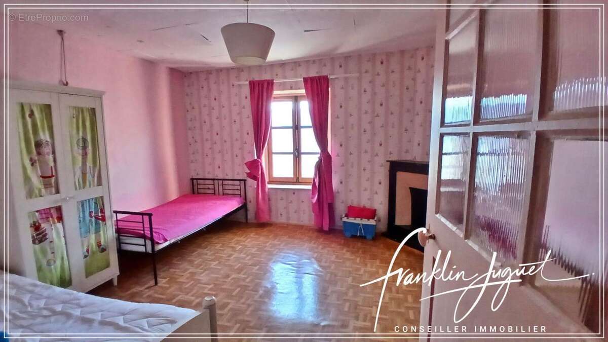 Maison à MUSSEY-SUR-MARNE