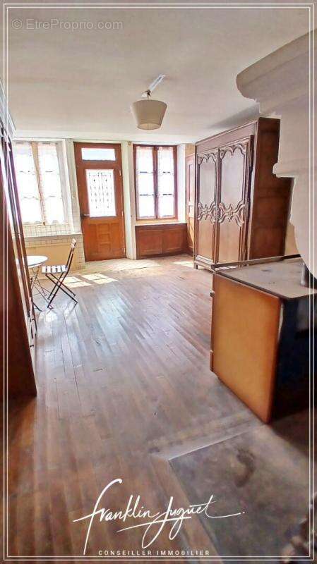 Maison à MUSSEY-SUR-MARNE