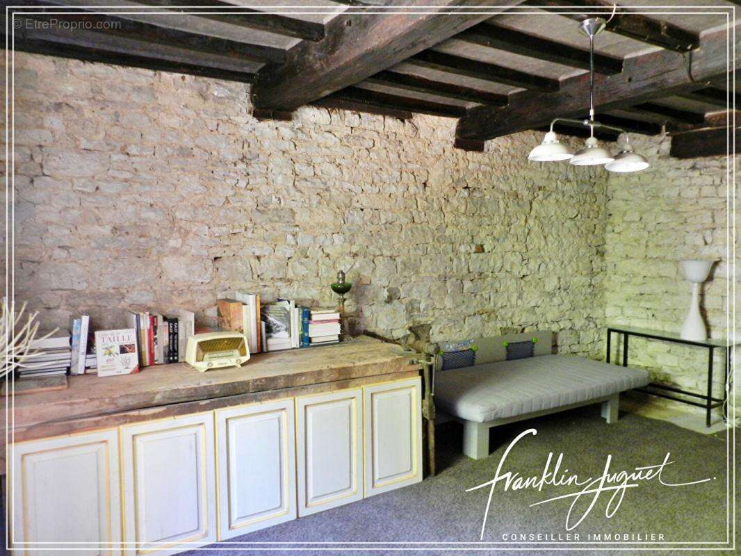 Maison à MUSSEY-SUR-MARNE