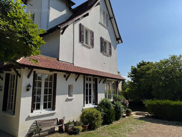 Maison à VILLENNES-SUR-SEINE