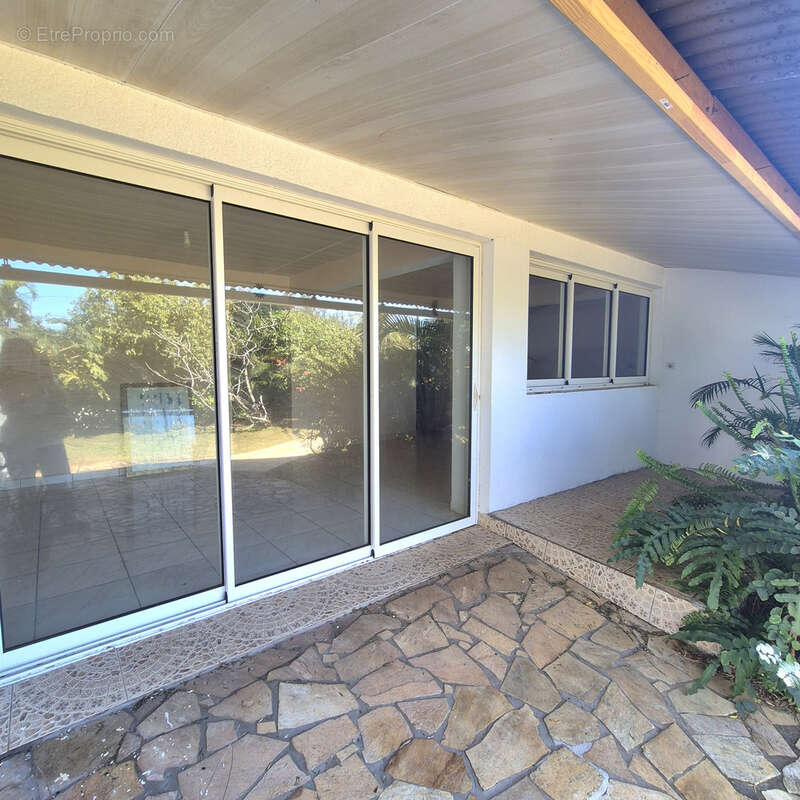 Maison à SAINT-JOSEPH