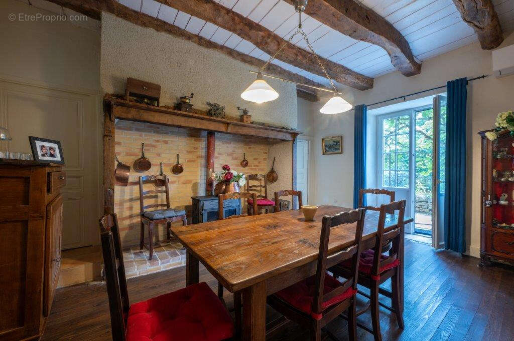 Maison à LABASTIDE-MURAT