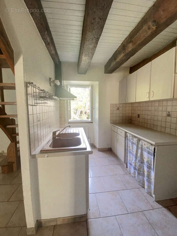 Maison à GRUN-BORDAS