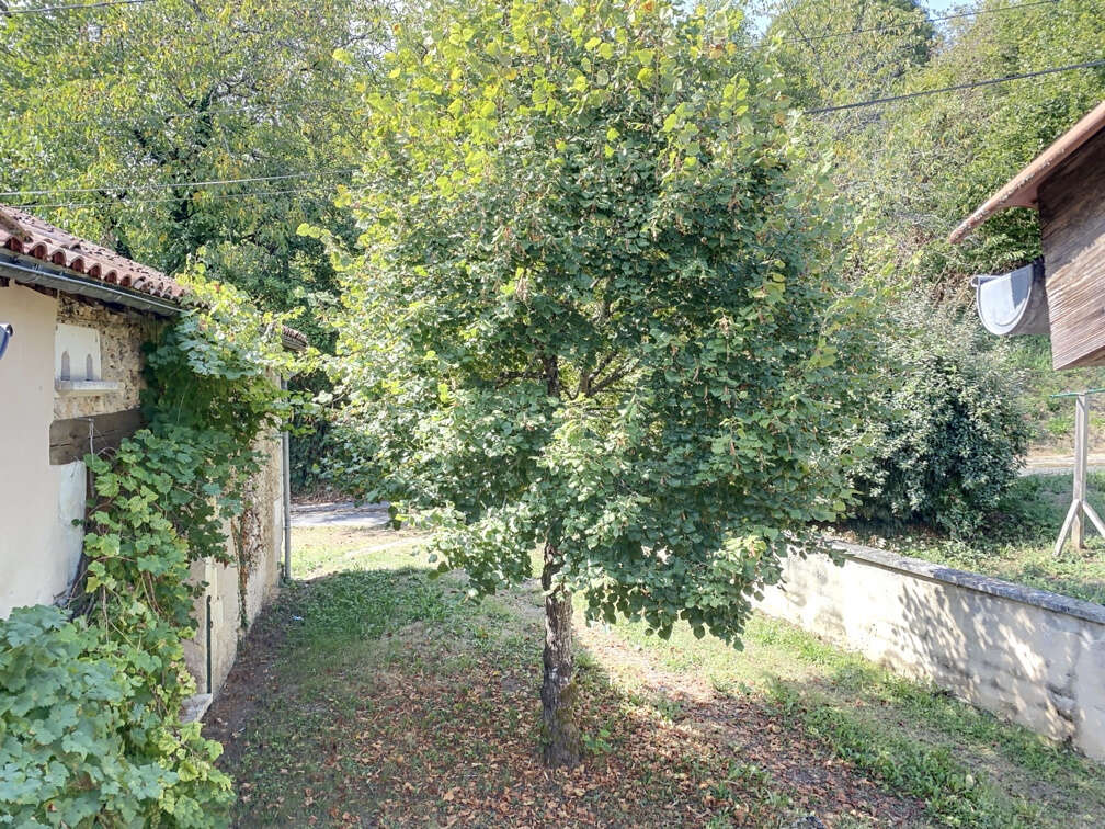 Maison à GRUN-BORDAS