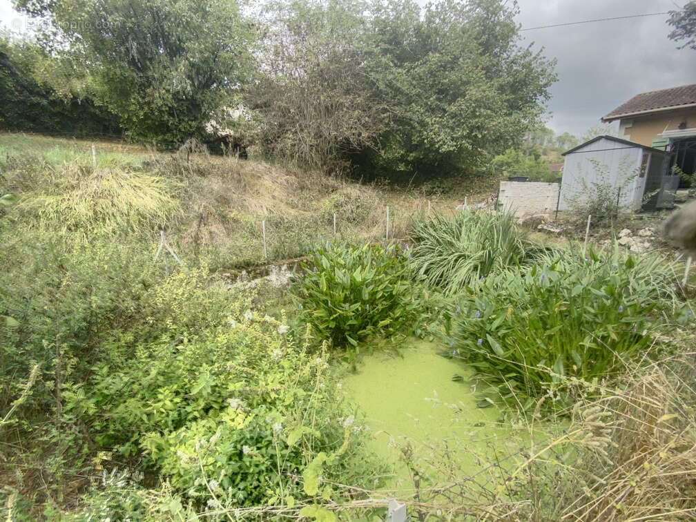 Maison à GRUN-BORDAS