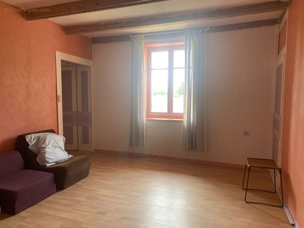 Maison à LONGCHAUMOIS