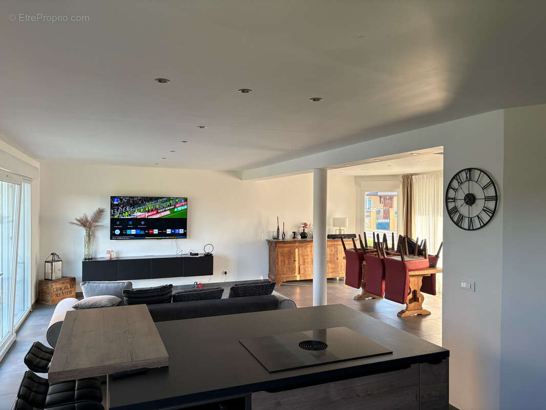 Maison à FLIXECOURT