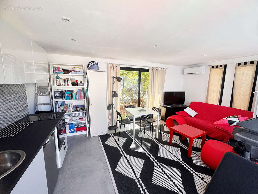 Maison à SIX-FOURS-LES-PLAGES