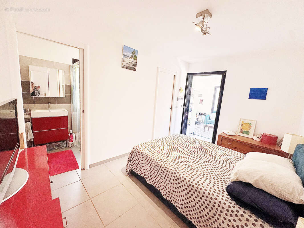 Maison à SIX-FOURS-LES-PLAGES