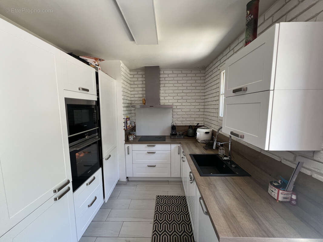 Maison à LA QUEUE-EN-BRIE