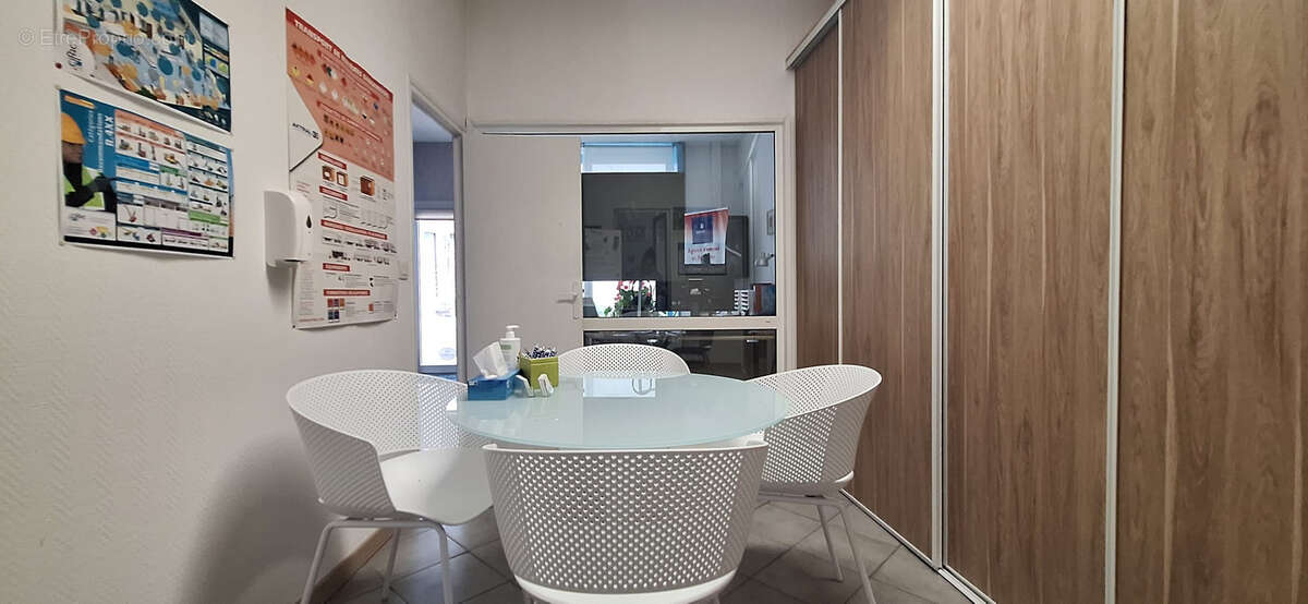 Commerce à LAMBALLE