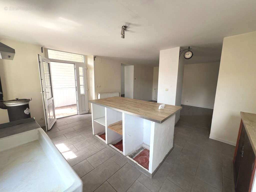 Maison à SAINT-MARTIN-DU-TERTRE